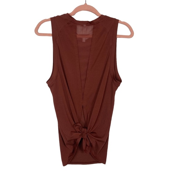 FABLETICS MAHOGANY MONET V-BACK TIE TANK - Picture 2 of 8